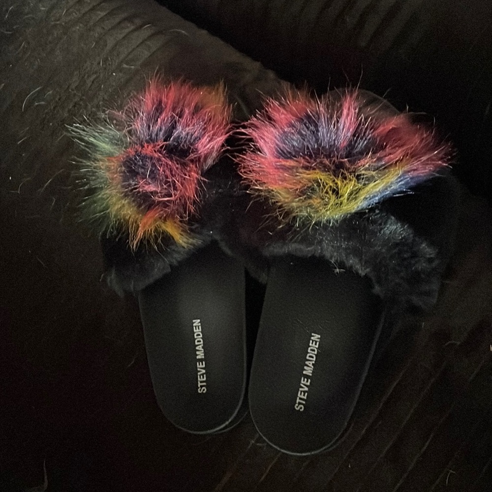 Steve Madden Faux Fur Slides. Black/multi colored faux fur. Gently used.